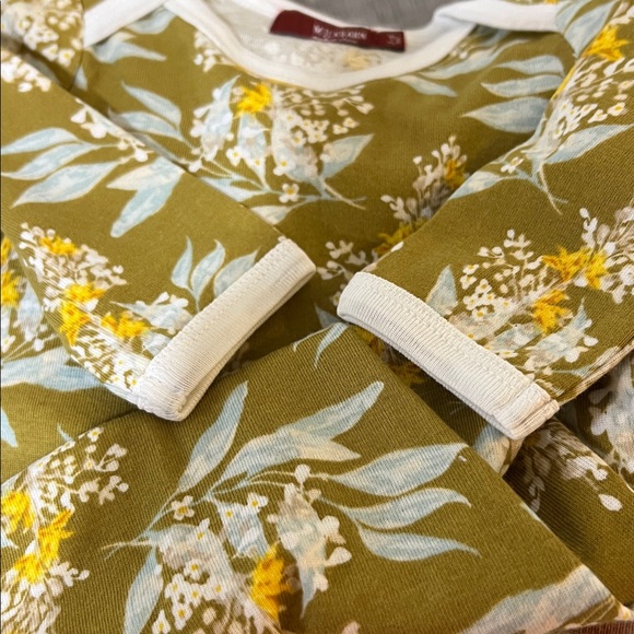 Milkbarn Organic Cotton bodysuit size 3-6M - Picture 7 of 7